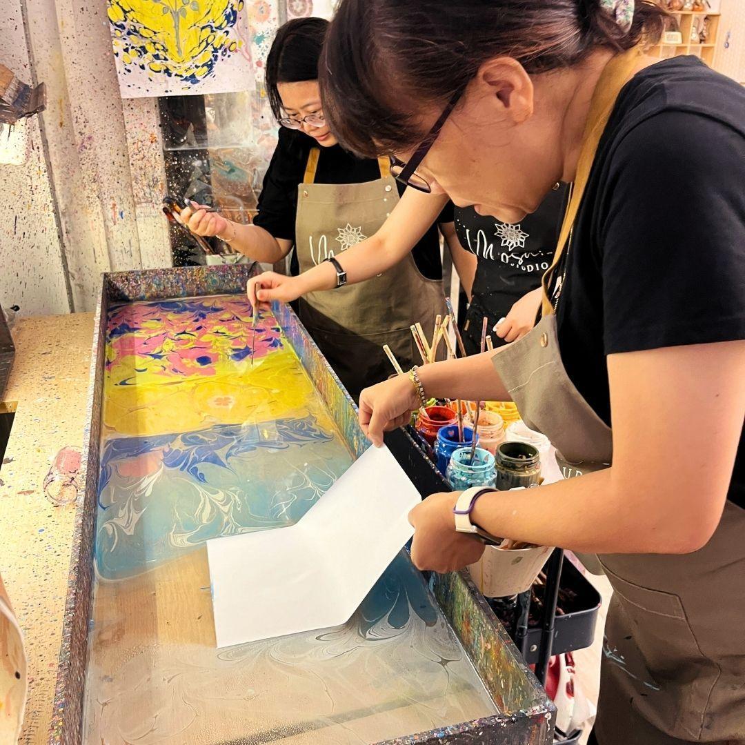 Water Marbling Workshops in Manhattan, NY - Image 13